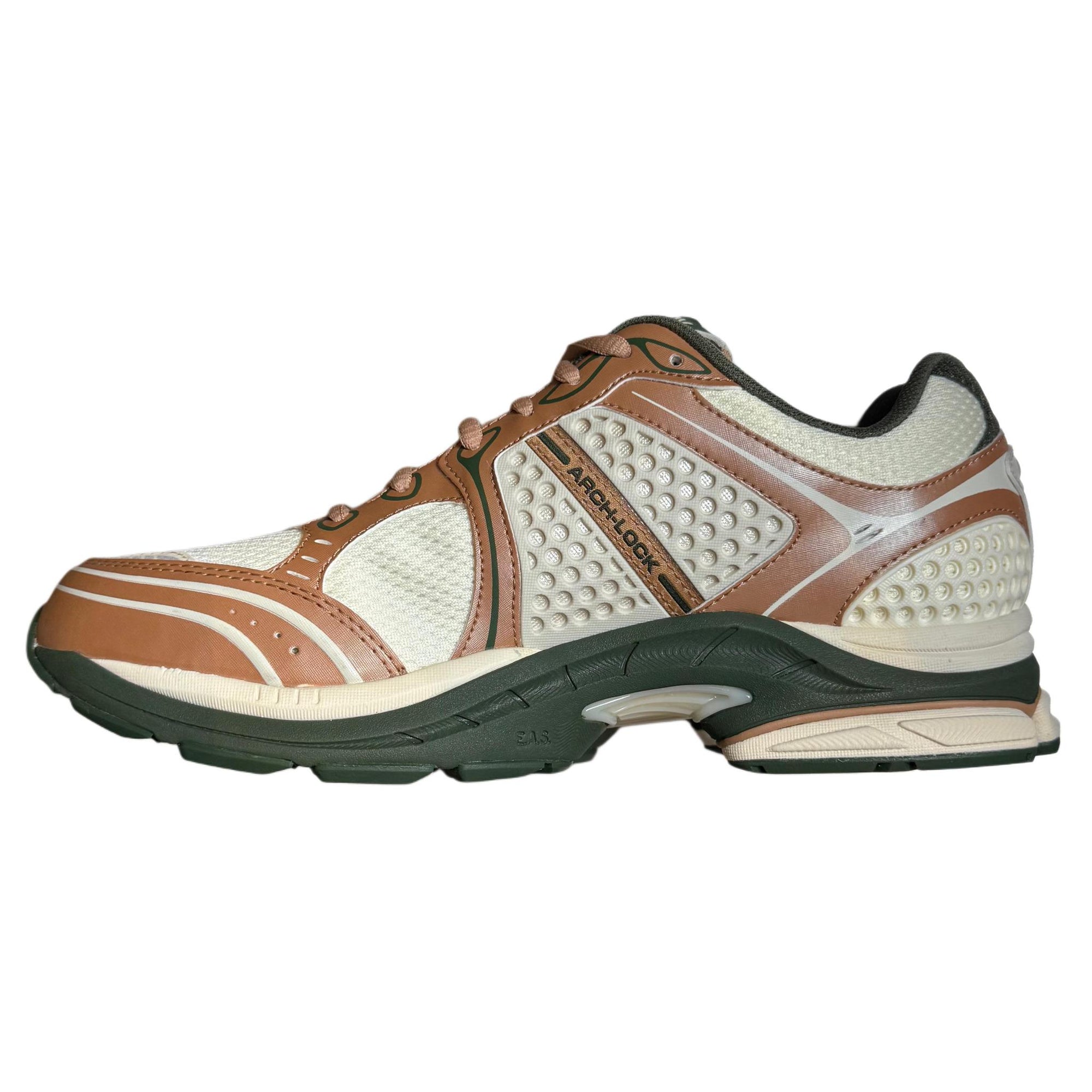 Saucony & Friends ProGrid Triumph 4