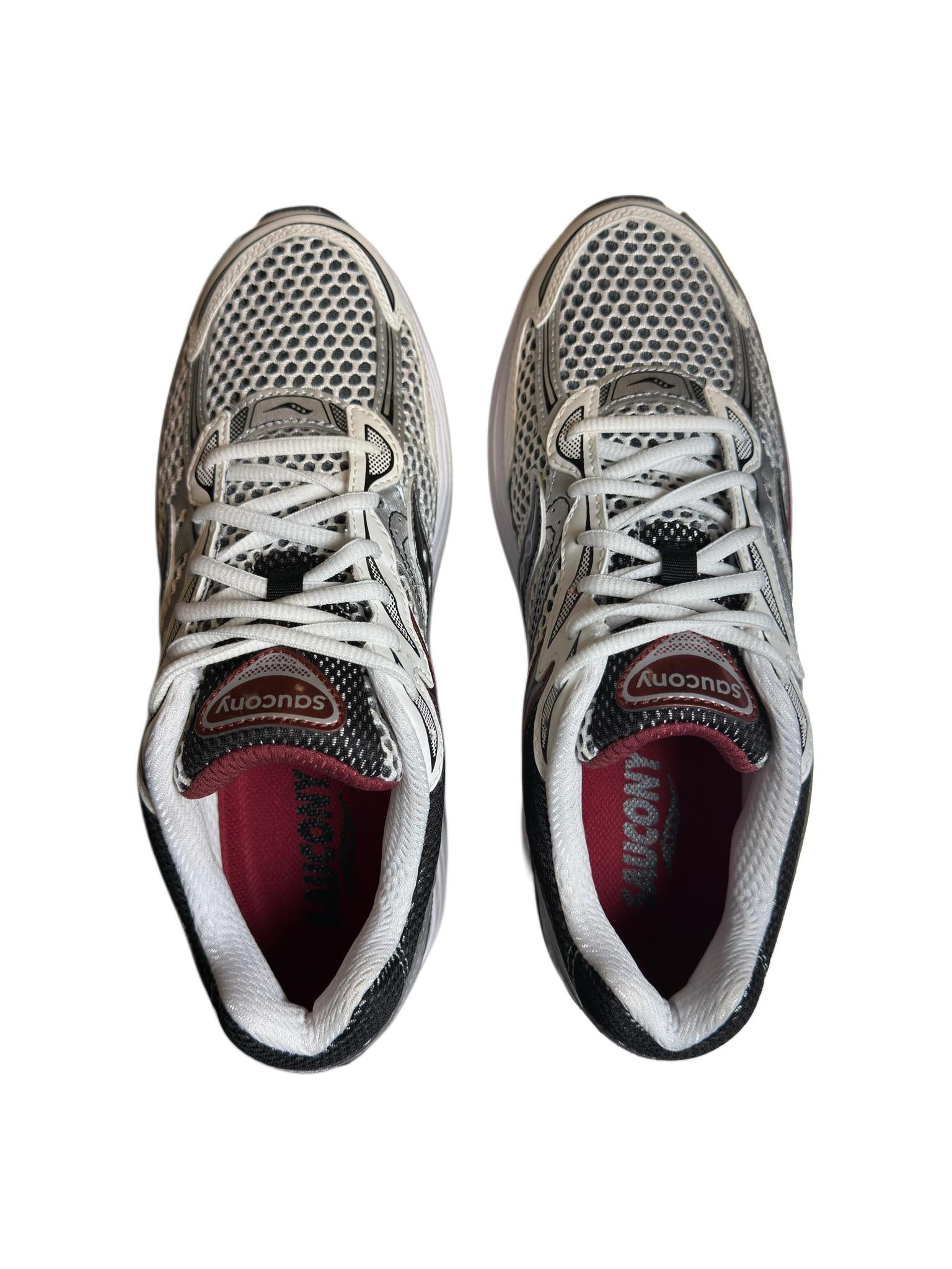 Saucony ProGrid Omni 9